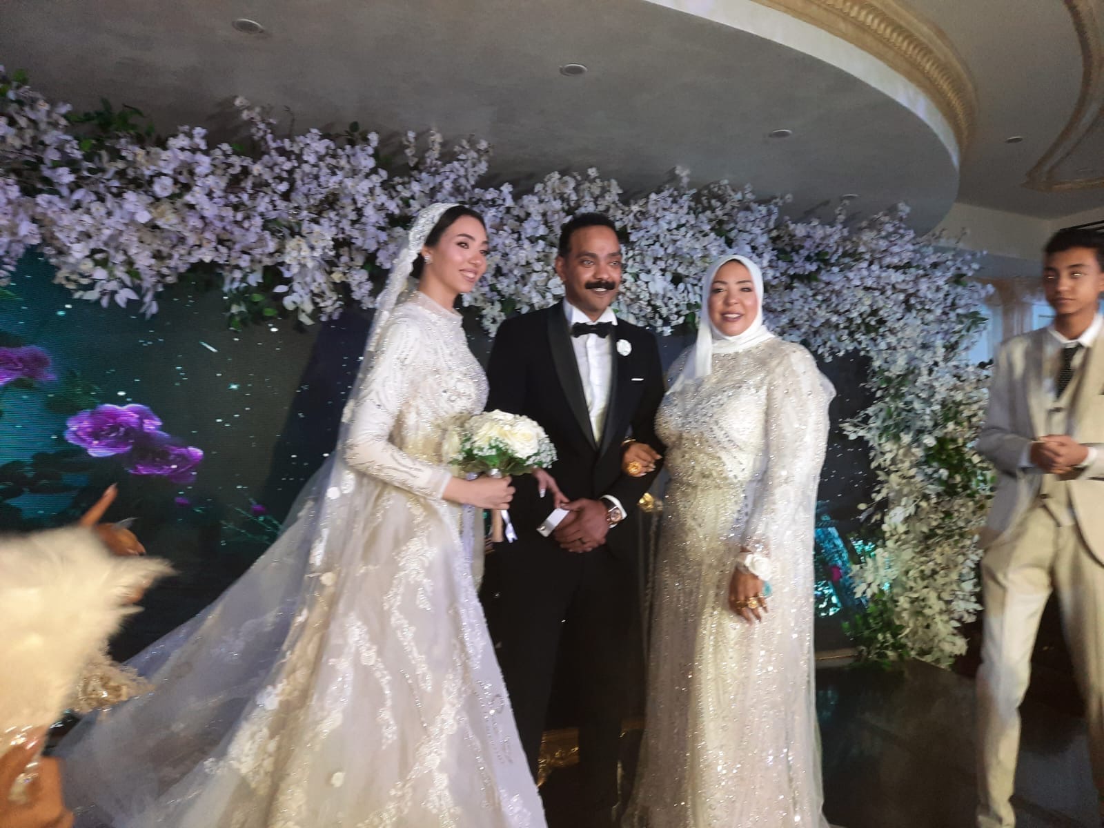 بحضور محافظ قنا..حفل زفاف اسطوري لكريمة النائبه وفاء رشاد خلف الله عضو مجلس الشيوخ