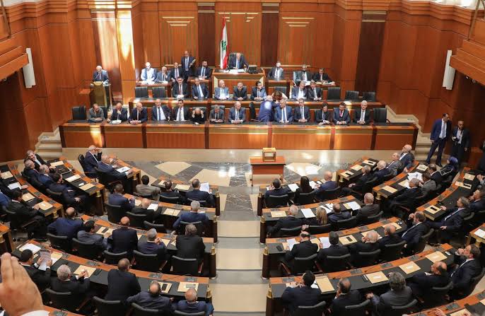 عاجل : للمرة 11 البرلمان اللبناني يفشل في انتخاب رئيسا جديداً