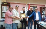 تكريم مدير الأبنية التعليمية بالشرقية لجهوده في مواجهة الكثافة الطلابية